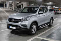 SsangYong Musso II 2018– Bočné nášľapy RedLine (2 ks, hliník) fotografia 1