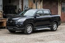 SsangYong Musso II 2018– Bočné nášľapy Vision New Grey (2 ks, hliník) fotografia 1