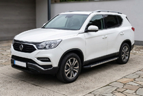 SsangYong Rexton II 2017– Bočné nášľapy Duru (2 ks, hliník) fotografia 1