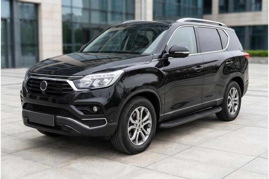 SsangYong Rexton II 2017– Bočné prahy Tayga Black (2 ks, hliník) Image