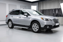 Subaru Outback 2014–2019 Bočné nášľapy Maya V2 (2 ks, hliník) fotografia 1