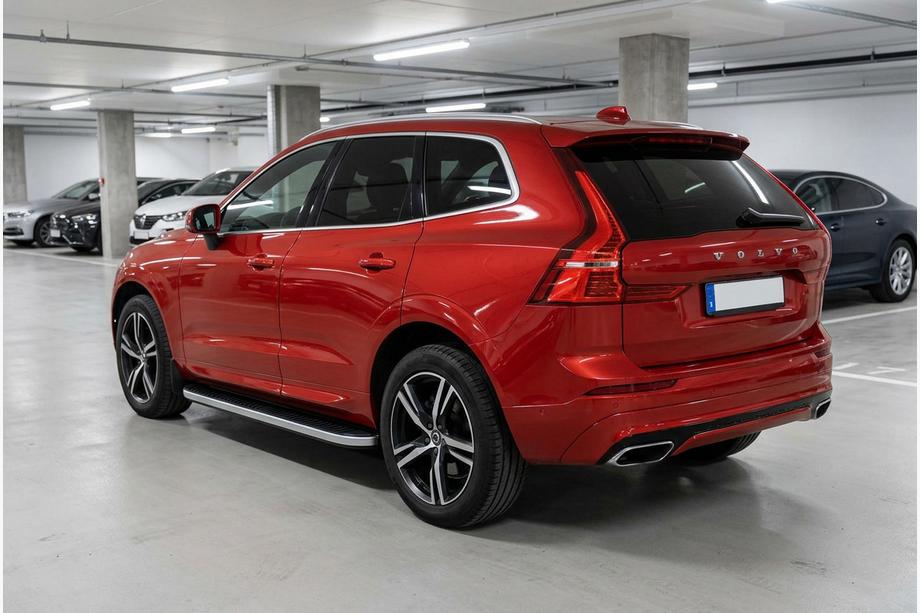 Volvo XC60 2017– Bočné prahy Tayga Grey (2 ks, hliník) Image