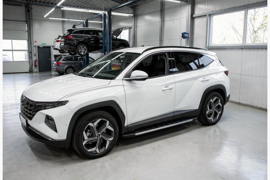 Hyundai Tucson NX4 2021– Bočné nášľapy Duru (2 ks, hliník) Fotografia 1
