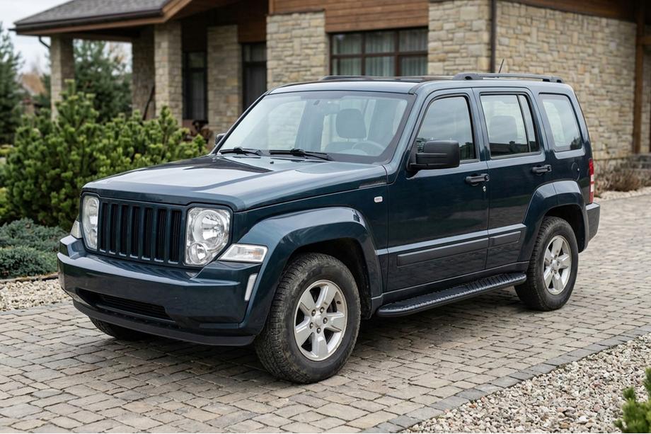 Jeep Cherokee/Liberty 2007–2013 Bočné nášľapy Bosphore Black (2 ks, hliník) Image
