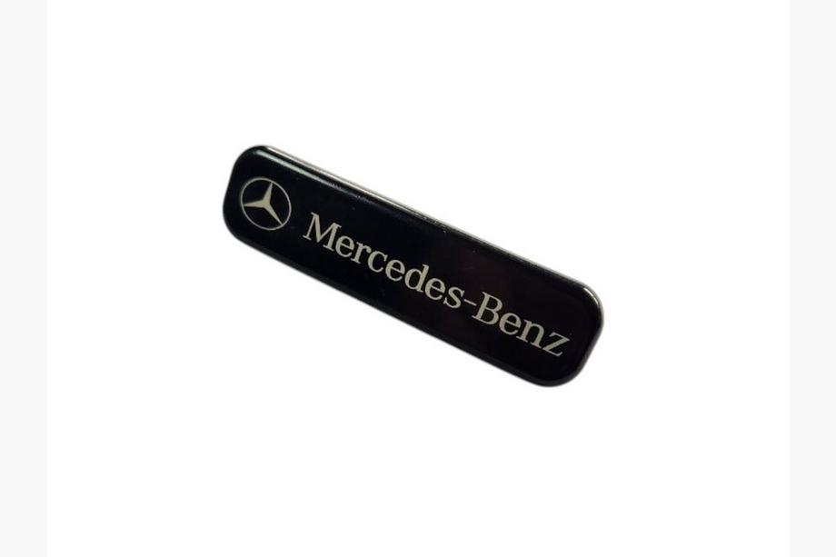 Mercedes-Benz Emblém na autokoberce (1 ks) Image