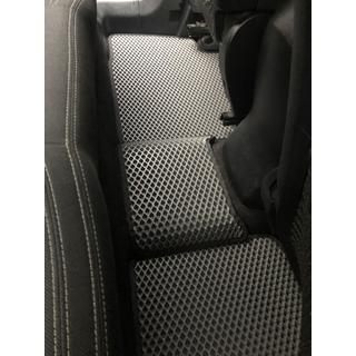 EVA V2 autorohože (čierne) Kia Sportage 2010–2015 fotografia 3
