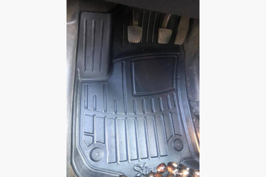 Opel Zafira B 2005–2011 Stingray 3D autorohože (5 ks, polyuretán) Image
