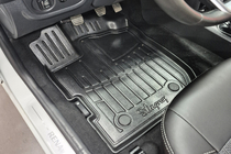 Renault Logan II 2013–2022 Stingray 3D autorohože (5 ks, polyuretán) fotografia 1
