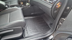 Renault Megane III 2009–2016 Stingray 3D autorohože (5 ks, polyuretán) fotografia 3