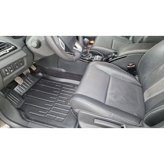 Stingray 3D autorohože (5 ks, polyuretán) Renault Megane III 2009–2016 fotografia 2