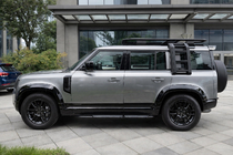 Land Rover Defender 2019– Rozšírenia blatníkov (Bushwacker, 6 ks, čierny lesk) fotografia 1