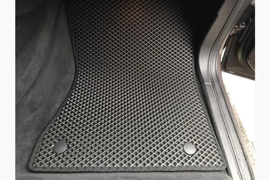 BMW X5 E70 2007–2013 EVA V-1 rohože (čierne) Fotografia 5