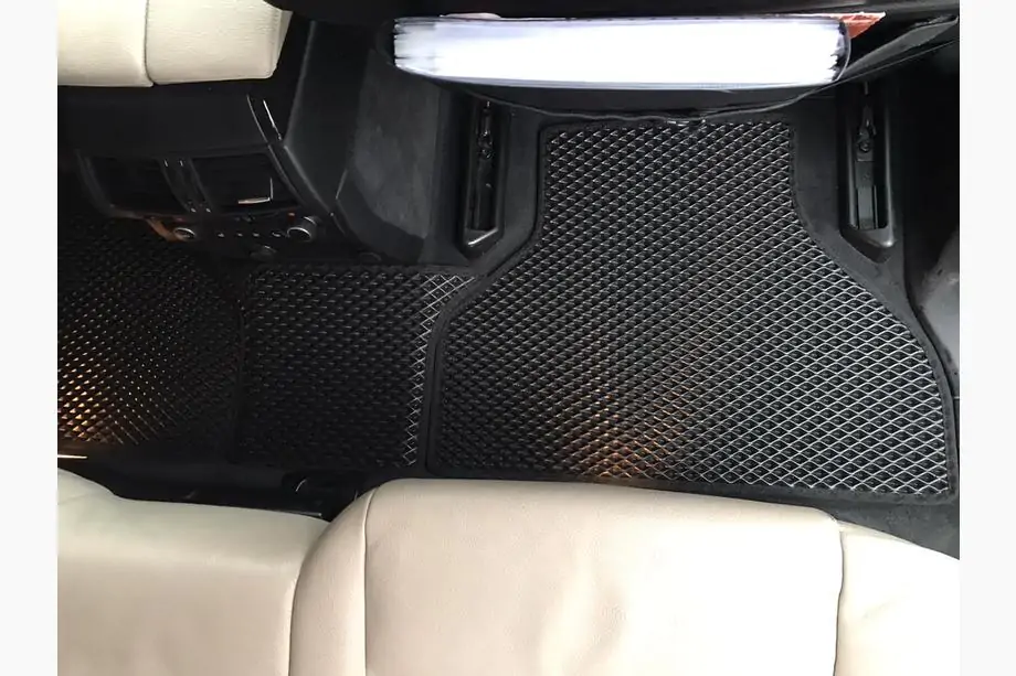 BMW X5 E70 2007–2013 EVA V-1 rohože (čierne) Fotografia 6