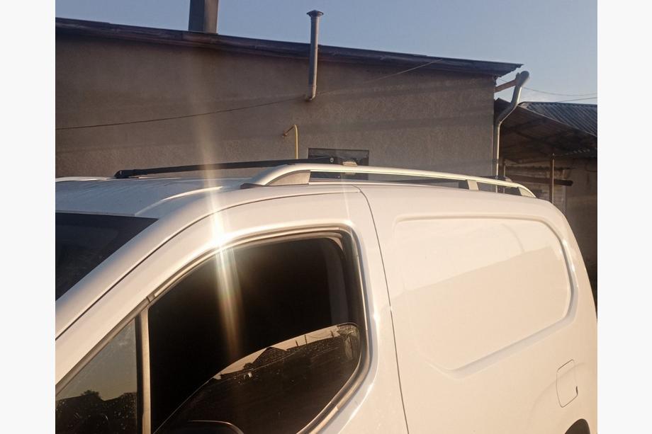Peugeot Partner/Rifter 2019– Strešné lyžiny Skyport (sivé) Image