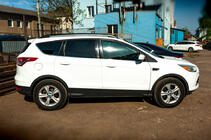Ford Kuga/Escape 2013–2019 Strešné lyžiny Skyport (čierne) fotografia 7
