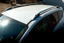 Ford Kuga/Escape 2013–2019 Strešné lyžiny Skyport (sivé) fotografia 6
