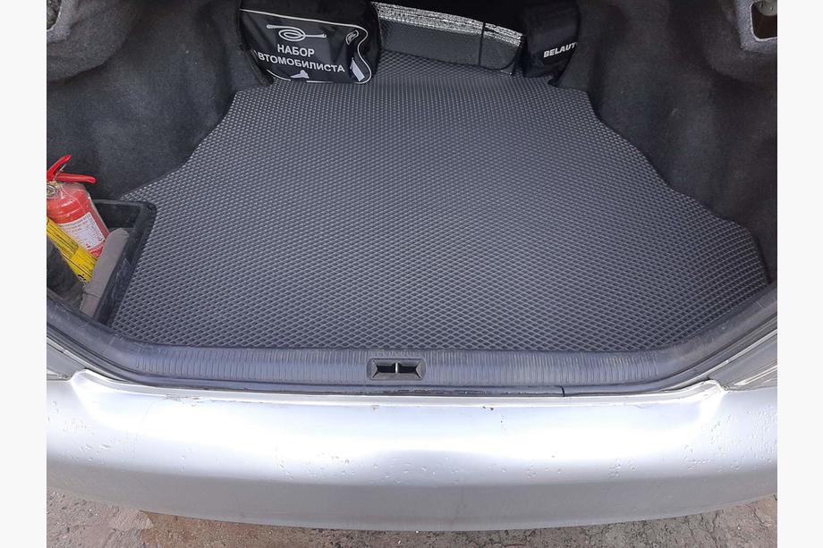 Toyota Camry 2001–2006 Vanička do kufra (EVA, čierna) Image