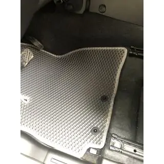 Podlahové rohože EVA (čierne) Suzuki Jimny 2018– fotografia 4