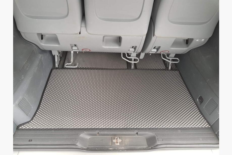 Mercedes Viano 2004–2014 EVA V2 autokoberce (len osobný odber, kompletná sada do interiéru, čierne) Fotografia 16