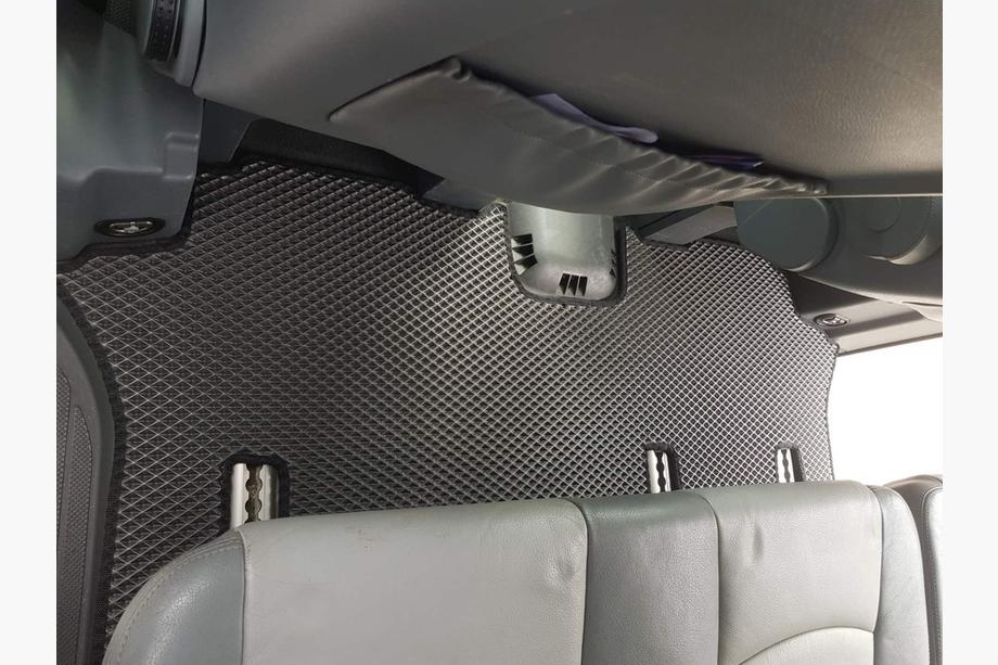 Mercedes Viano 2004–2014 EVA V2 autokoberce (len osobný odber, kompletná sada do interiéru, čierne) Fotografia 7
