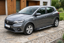 Dacia Sandero 2021– Bočné nášľapy Sunrise (2 ks, hliník) fotografia 1