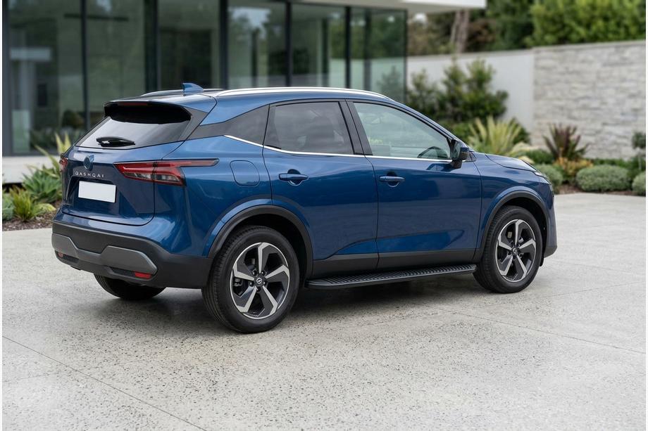 Nissan Qashqai 2021– Bočné prahy Tayga Black (2 ks, hliník) Image