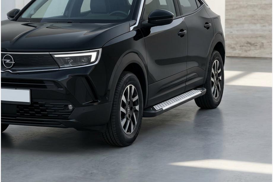 Opel Mokka 2021– Bočné nášľapy Allmond Grey (2 ks, hliník) Image