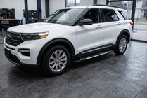 Ford Explorer 2019– Bočné nášľapy Sunrise (2 ks, hliník) fotografia 1