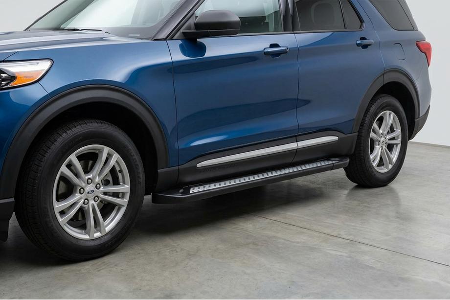 Ford Explorer 2019– Bočné nášľapy Vision New Black (2 ks, hliník) Image
