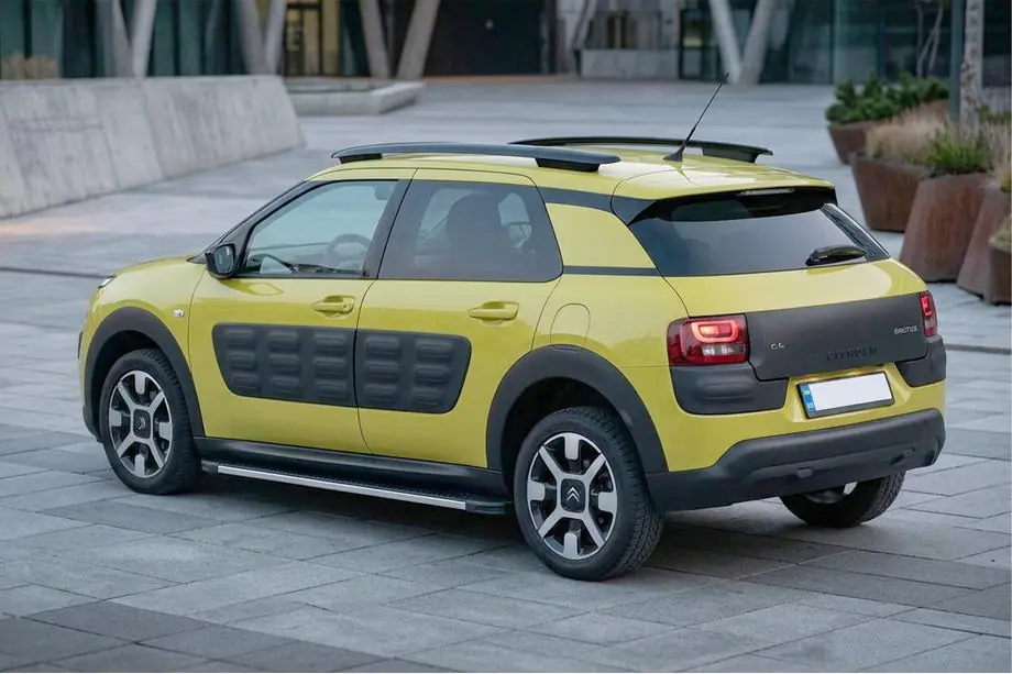 Citroen Cactus 2014–2020 Bočné nášľapy Maya V1 (2 ks, hliník) Image