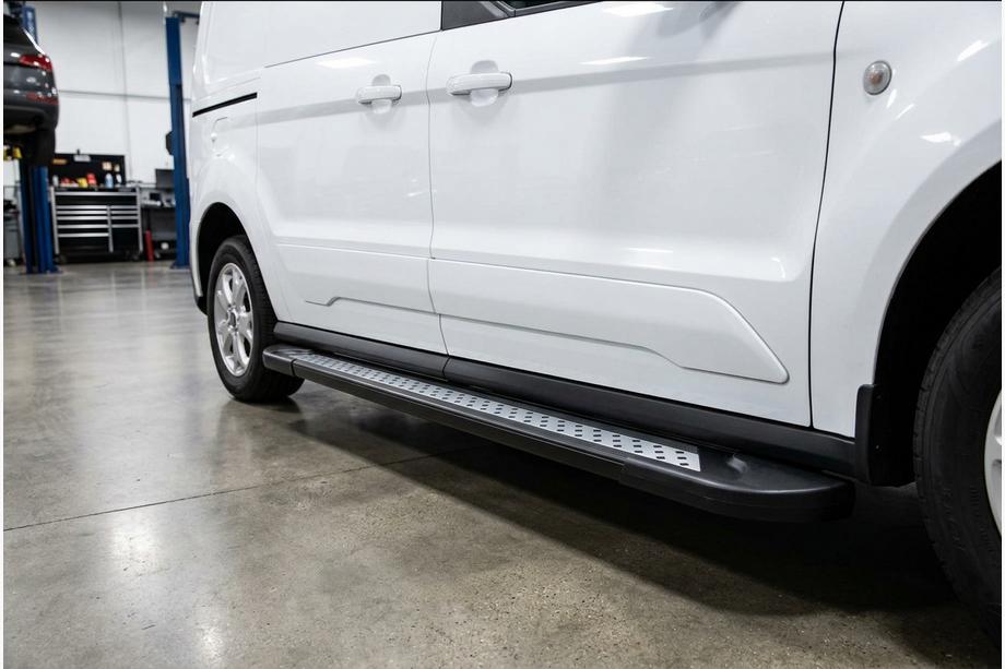 Volkswagen Caddy 2020– Bočné nášľapy Vision New Black (2 ks, hliník) Image