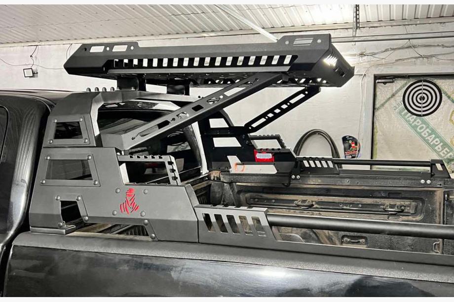 Toyota Hilux 2006–2015 Rollbar s košom Dakar (pod roletu) Fotografia 2