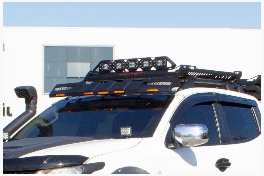 Ford Ranger 2011–2022 Deflektor čelného skla (LED) Image