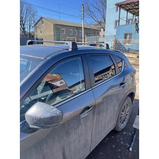 Priečne strešné nosiče do originálnych montážnych bodov (2 ks, hliník) Mazda CX-5 2017–2025 fotografia 2
