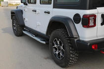 Jeep Wrangler 2018– Mevsim Grey bočné nášľapy (2 ks, hliník) fotografia 1