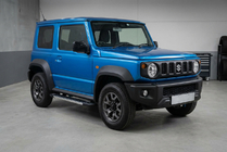 Suzuki Jimny 2018– Bočné nášľapy RedLine (2 ks, hliník) fotografia 1