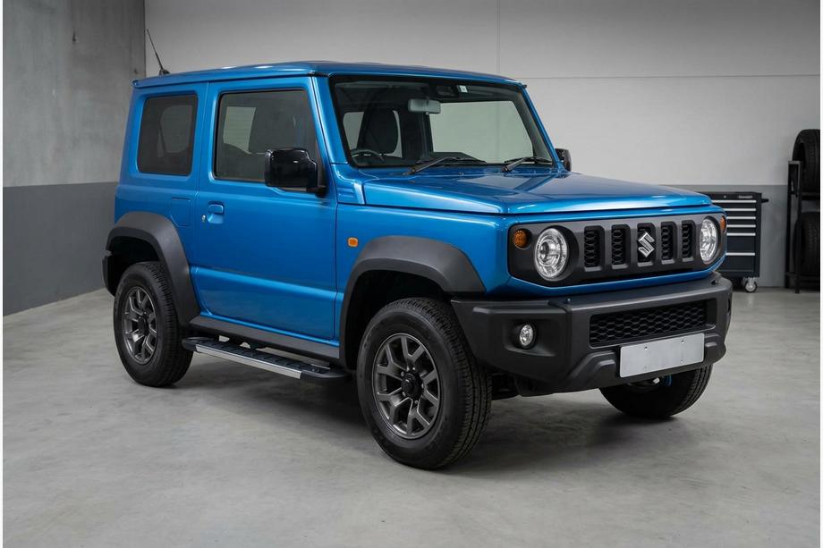 Suzuki Jimny 2018– Bočné nášľapy RedLine (2 ks, hliník) Image