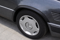Mercedes E-trieda W124 1984–1997 Rozšírenia blatníkov 1989-1995 (4 ks, čierne, ABS plast) fotografia 1