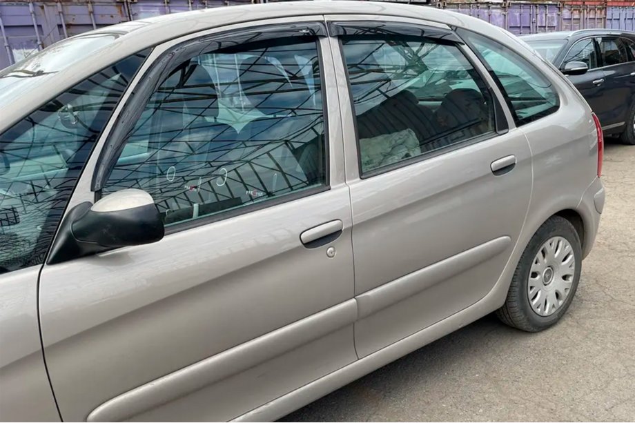 Citroen Xsara Picasso 1999–2012 Deflektory okien (4 ks, HIC) Image