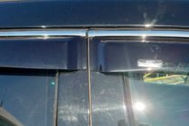 Infiniti FX 2008–2012 Okenné deflektory s chrómovou lištou (4 ks, HIC) fotografia 3