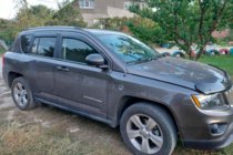 Jeep Compass 2006–2016 Deflektory okien (4 ks, HIC) fotografia 3