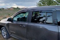 Jeep Compass 2006–2016 Deflektory okien (4 ks, HIC) fotografia 2