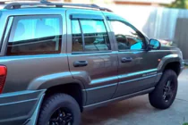 Jeep Grand Cherokee WJ 1999–2004 Deflektory okien (4 ks, HIC) fotografia 6