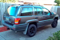 Jeep Grand Cherokee WJ 1999–2004 Deflektory okien (4 ks, HIC) fotografia 7