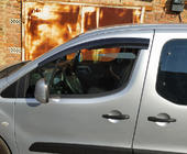Citroen Berlingo 2008–2018 Ofuky okien (2 ks, Sunplex Sport) fotografia 2