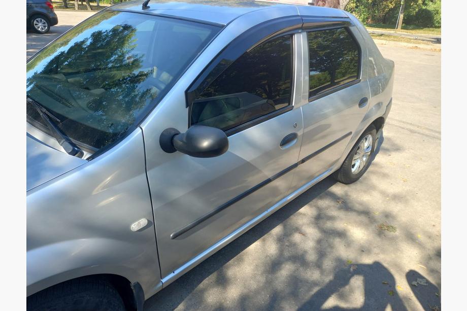Renault Logan I 2008–2013 Ofuky okien (4 ks, Sunplex Sport) Image