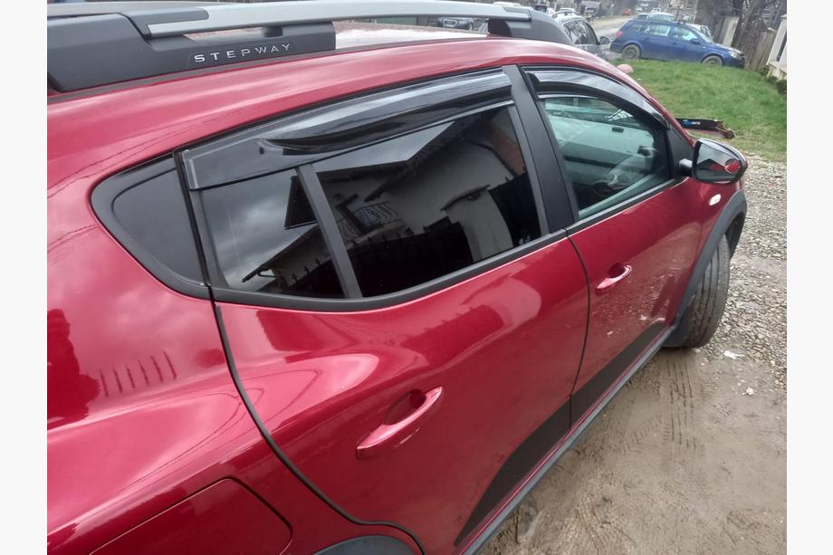 Dacia Sandero 2021– Ofuky okien (4 ks, Sunplex Sport) Image