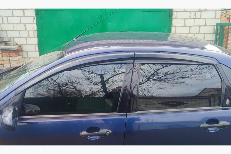 Ford Focus I 1998–2005 Deflektory okien SD (4 ks, Sunplex Sport) Image