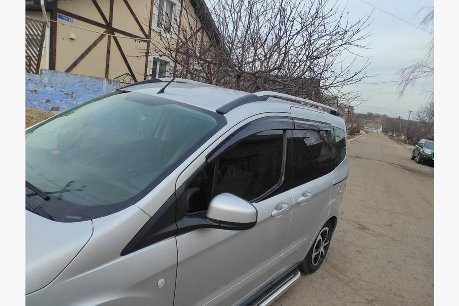 Ford Courier 2014–2023 Ofuky okien (4 ks, Sunplex Sport) Image