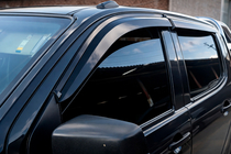 Isuzu D-Max 2019– Ofuky okien (4 ks, Sunplex Sport) fotografia 1